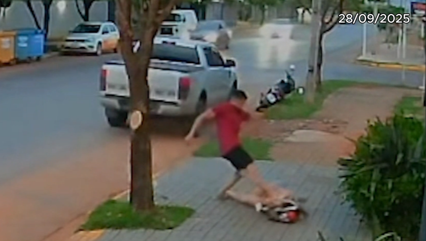 Vídeo: Empresário é flagrado agredindo mulher em via pública em Lucas do Rio Verde (MT)