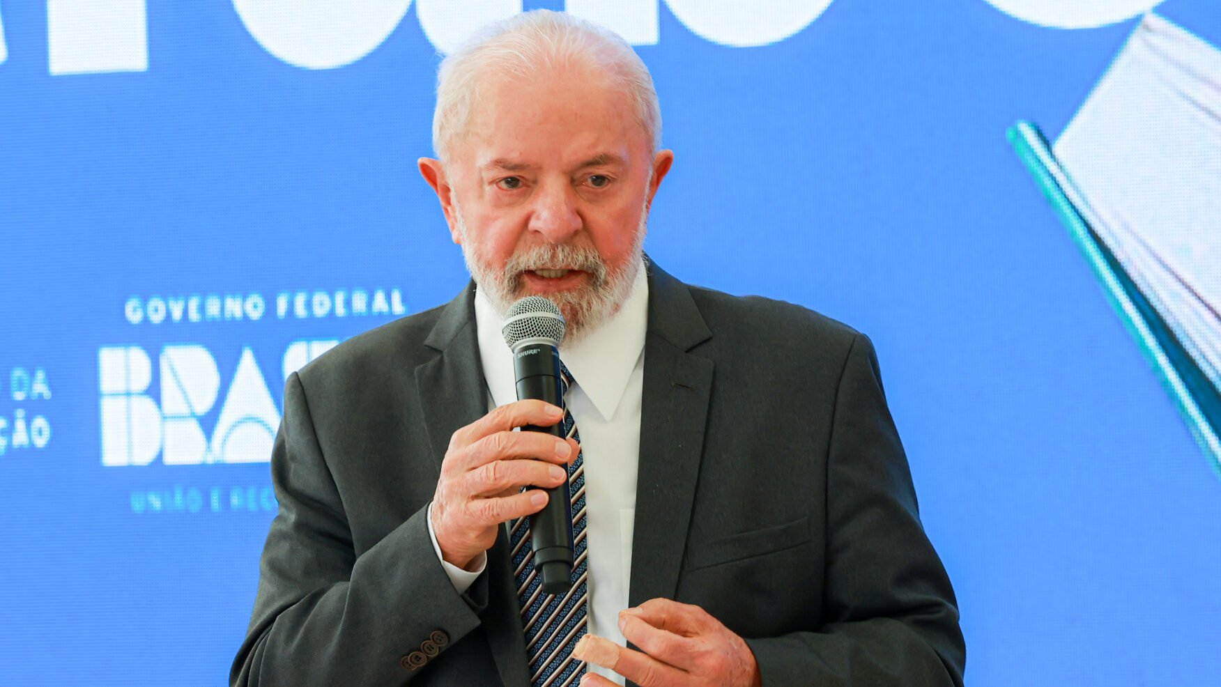 Lula veta pontos da nova Lei da Ficha Limpa e mantém inelegibilidade em 8 anos