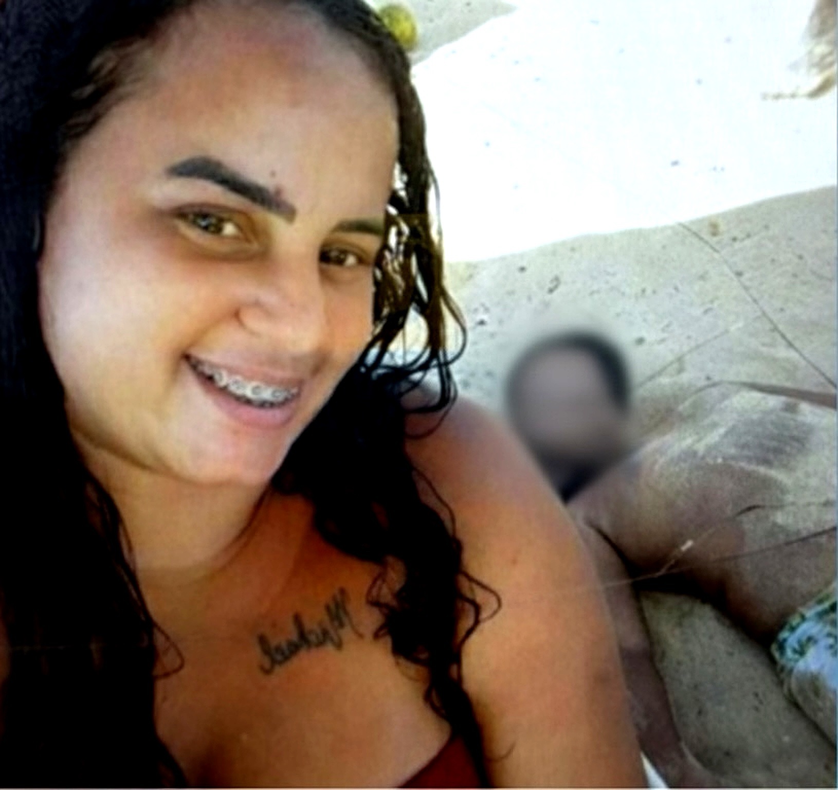 Mãe esfaqueia filho de 8 anos em Salvador e é presa em flagrante