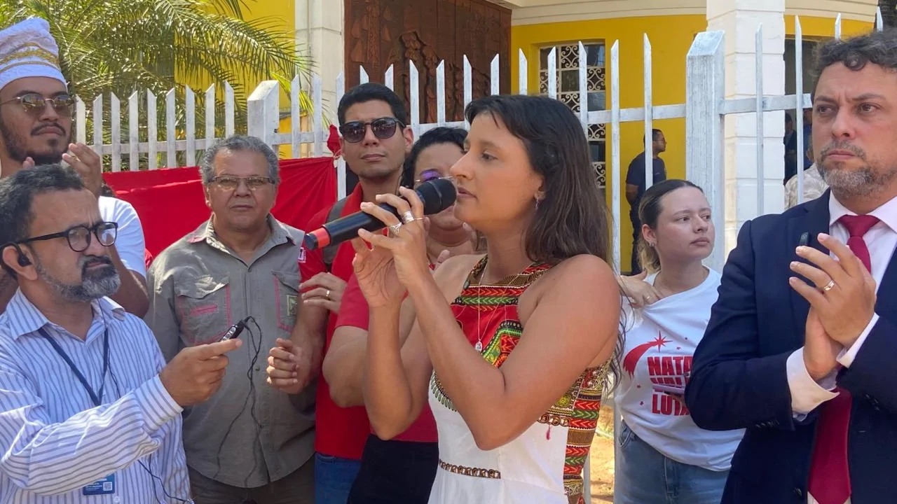 Câmara de Natal arquiva processo de cassação de Brisa Bracchi
