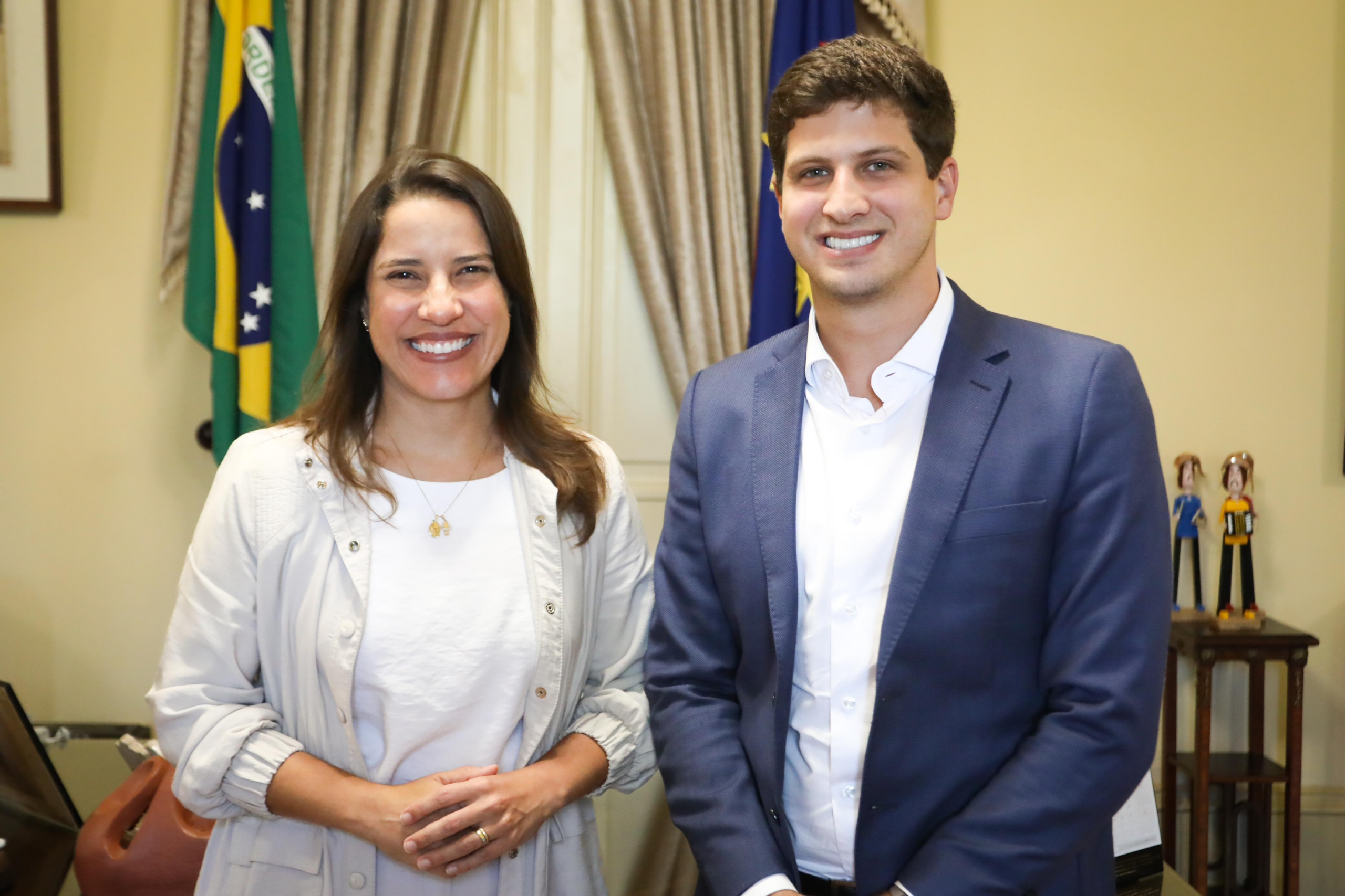 Denúncia de espionagem agita Pernambuco e coloca Polícia Civil no centro de disputa política