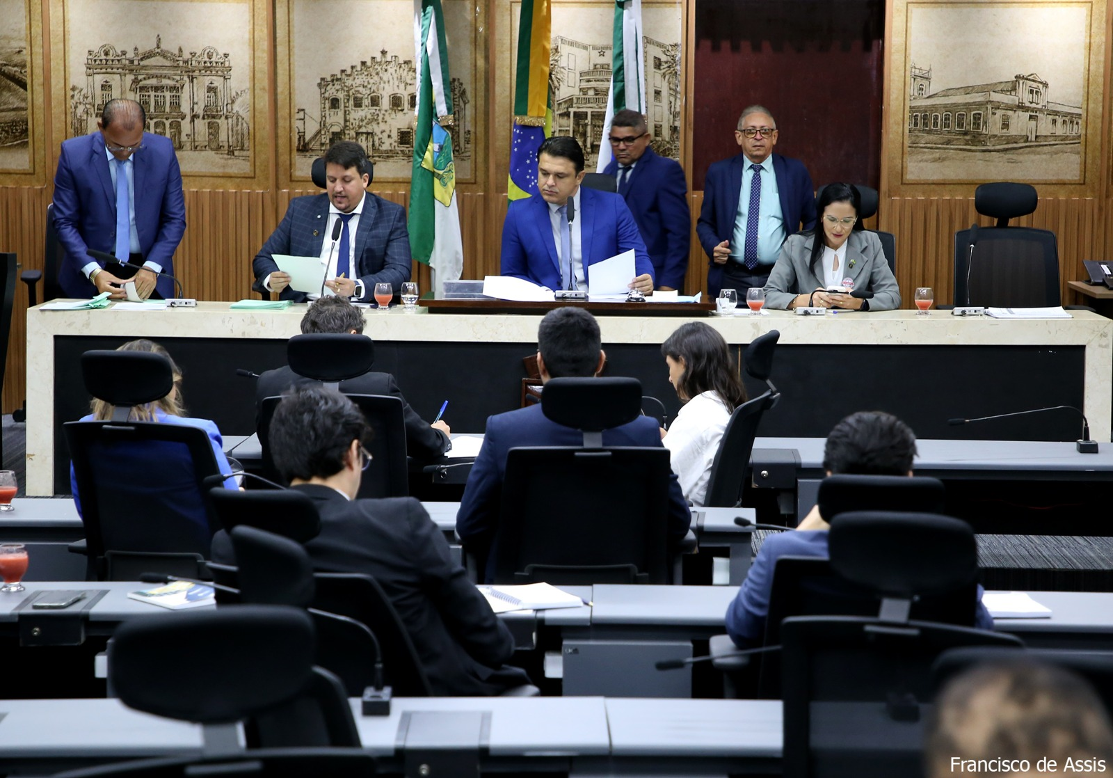 Educação em Natal tem reajuste aprovado, mas pressão por aumento maior continua