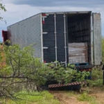 Forças de segurança recuperam carreta roubada e carga de higiene no interior do RN