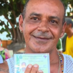 Fã muda o próprio nome para Shakiro em homenagem a cantora Shakira