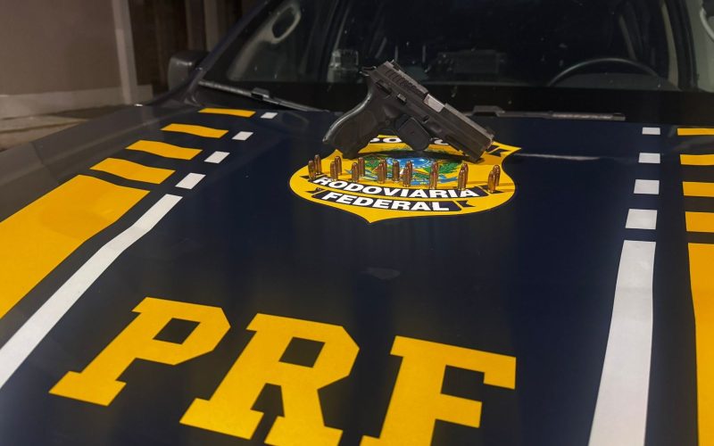PRF PRENDE HOMEM POR PORTE ILEGAL DE ARMA DE FOGO