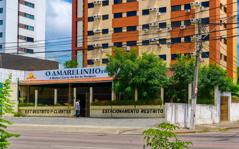 Justiça determina desocupação de terreno onde funciona o Amarelinho na Av Prudente de Morais