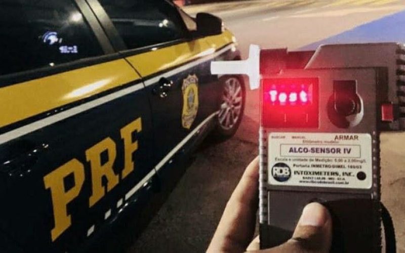 PRF PRENDE HOMEM POR EMBRIAGUEZ AO VOLANTE