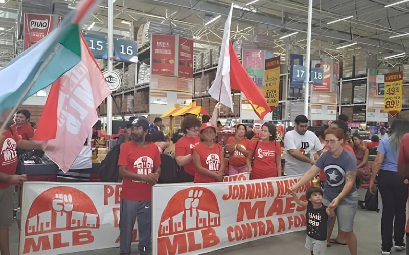 MLB realiza nova ocupação em supermercado de Natal durante protesto
