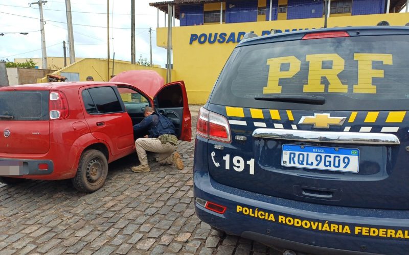 PRF recupera três veículos adulterados ou roubados e prende dois homens em menos de seis horas no RN