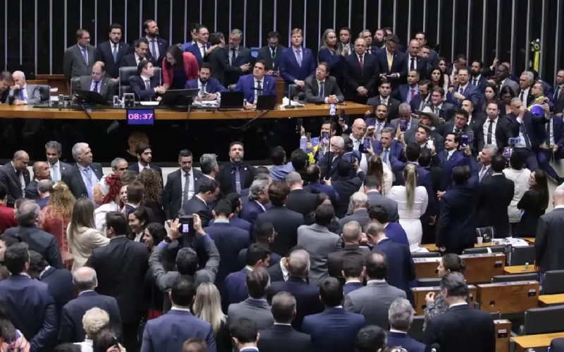 Veja como votaram os deputados do RN na urgência do PL da Anistia