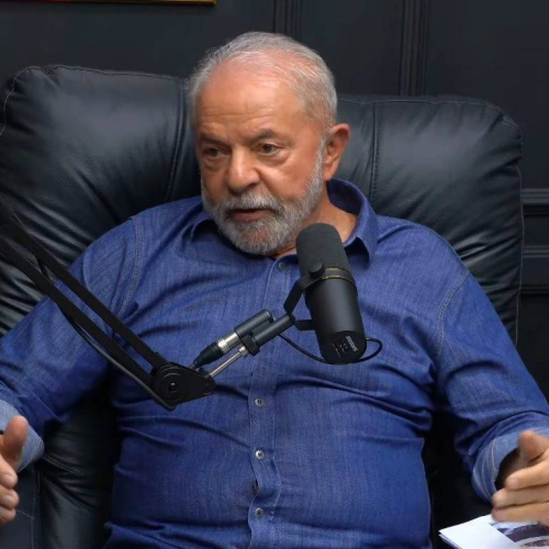 Lula diz que falta compromisso dos deputados com trabalhadores