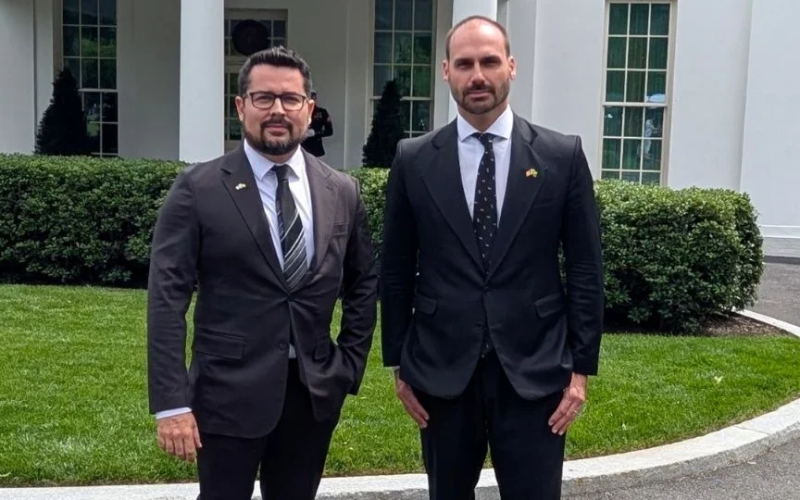 PGR denuncia Eduardo Bolsonaro e Paulo Figueiredo por coação em processo judicial