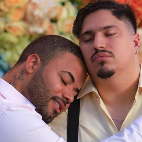 Justiça mantém prisão de Hytalo Santos e do marido por tráfico humano e exploração infantil