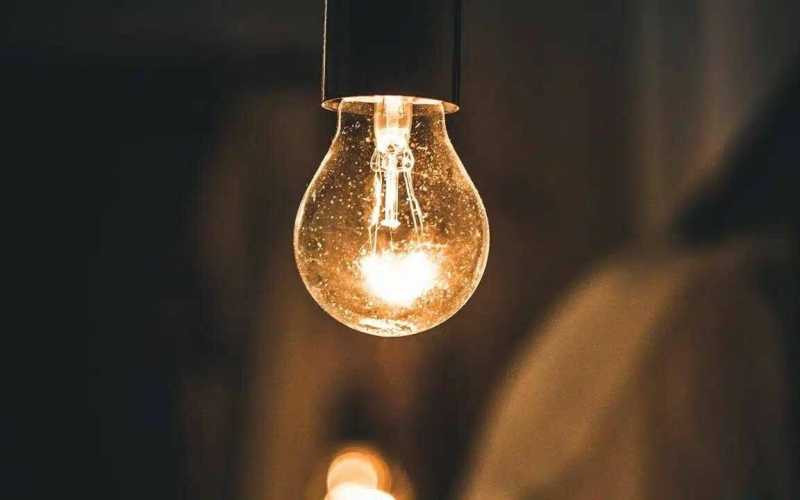 Clientes da Neoenergia Cosern terão leve redução na conta de luz a partir de 22 de abril