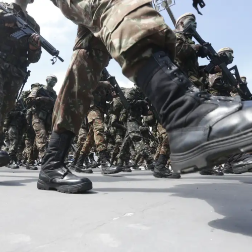 Senado aprova reajuste de 9% para militares; impacto será de R$ 8,3 bilhões até 2026