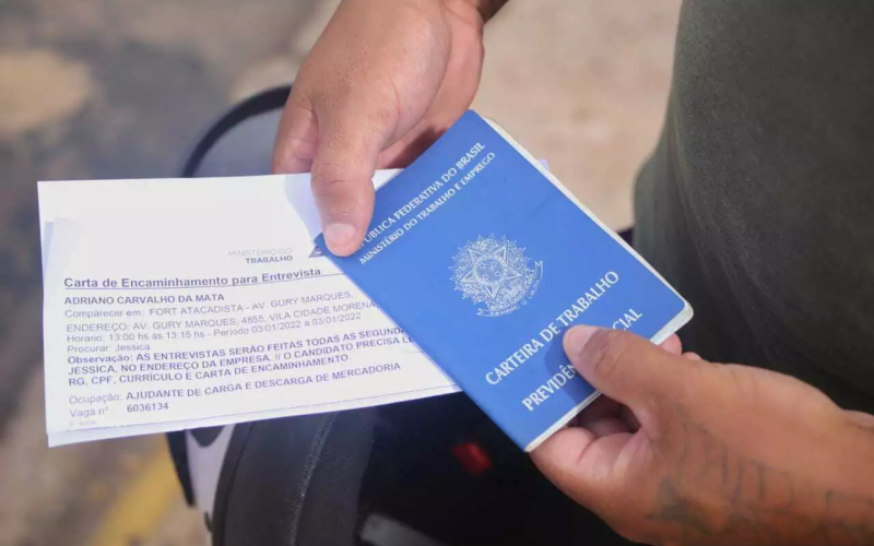 Brasil cria mais de 147 mil empregos formais em agosto, aponta Caged
