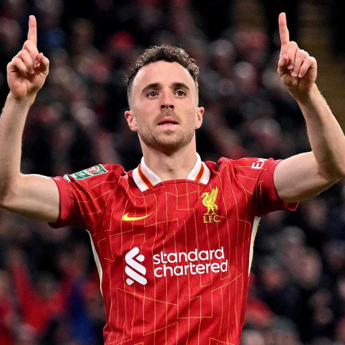 Diogo Jota, atacante do Liverpool e da seleção de Portugal, morre em acidente de carro na Espanha