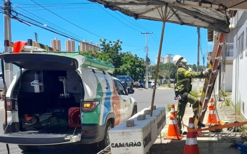 Cosern desativa ligações clandestinas em peixarias e viveiro na Grande Natal