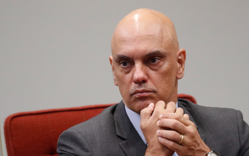 Moraes restabelece aumento do IOF, mas retira imposto sobre operações de “risco sacado”