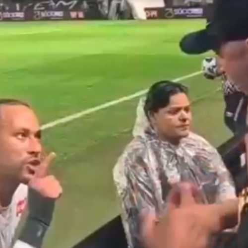 Neymar discute com torcedor após derrota do Santos para o Internacional no Brasileirão