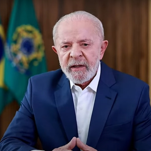Lula acusa família Bolsonaro de “traição” por apoiar tarifaço de Trump e pede ação do Congresso contra Eduardo Bolsonaro