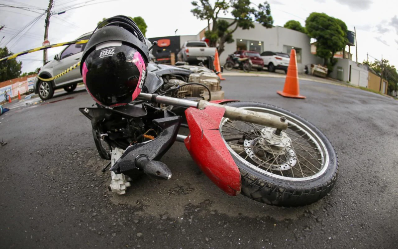 Acidentes com motos pressionam sistema de saúde no RN; Sesap distribuirá equipamentos de proteção a entregadores