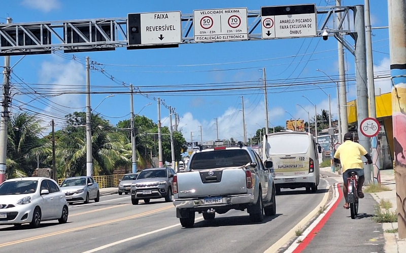 Faixa na Ponte do Igapó será liberada nesta segunda: STTU inicia testes de nova sinalização na Avenida Felizardo Moura