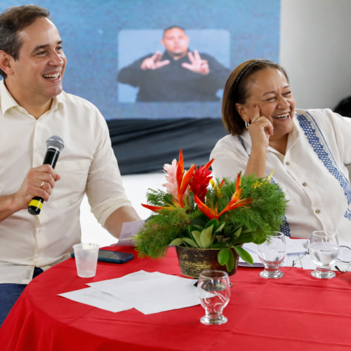 Governo faz café com jornalistas, nega crise no RN e evita explicar atrasos e dívidas