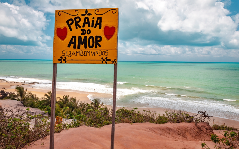 Homem morre afogado na Praia do Amor, em Pipa, após três horas de buscas