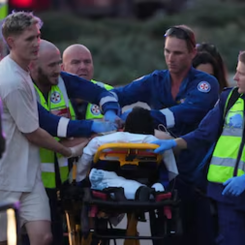 Ataque a tiros em evento judaico deixa 11 mortos em Bondi Beach, na Austrália