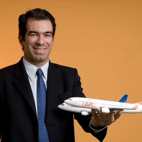 Morre Constantino Júnior, fundador da Gol e um dos nomes que revolucionaram a aviação no Brasil