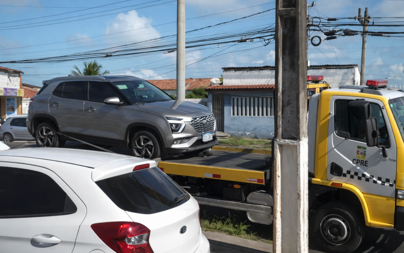 Perseguição na BR-101 termina com suspeita morta e dois foragidos na Grande Natal