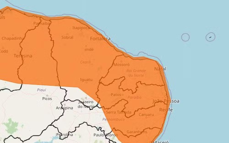 Inmet emite alerta laranja para chuvas intensas em todo o RN com risco de ventos fortes, alagamentos e quedas de energia