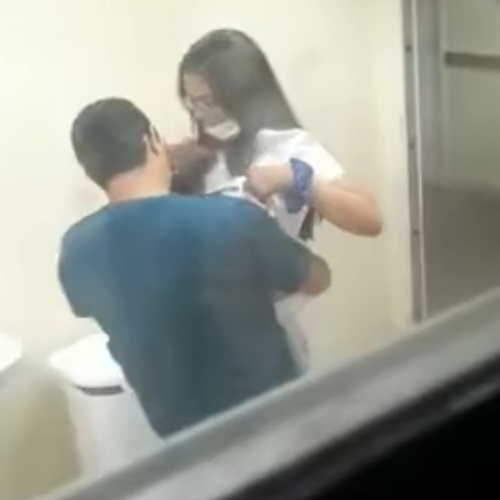 Vídeo: UPA em Manaus vira cenário de escândalo sexual entre médico e enfermeira em pleno expediente