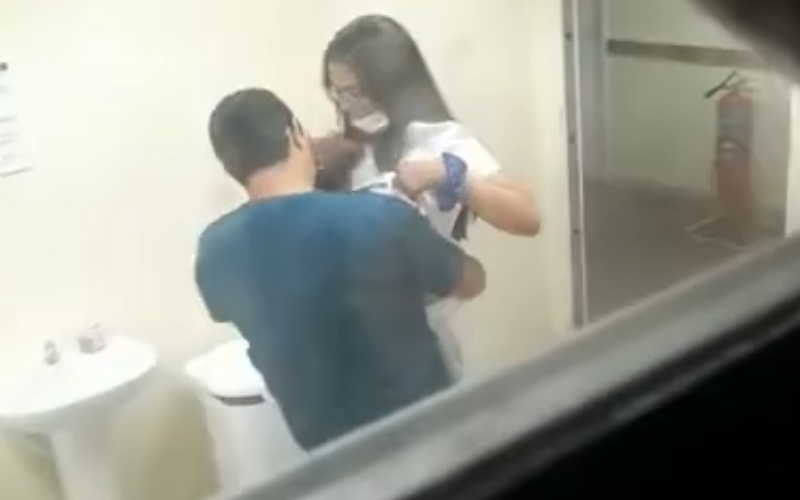 Vídeo: UPA em Manaus vira cenário de escândalo sexual entre médico e enfermeira em pleno expediente