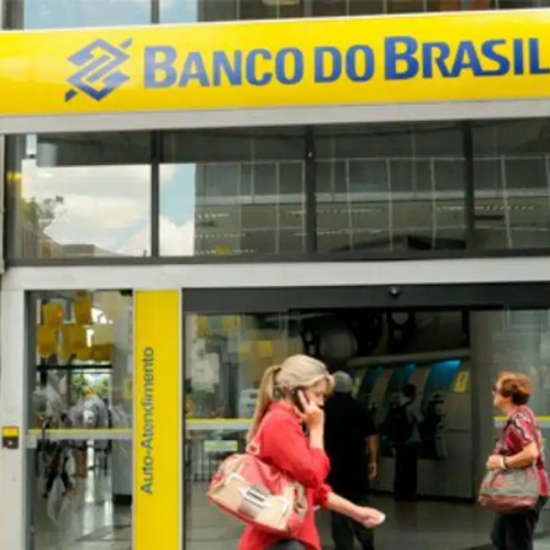 Banco do Brasil perde R$ 7,7 bilhões em um único dia e volta ao menor valor de mercado em mais de 1 ano