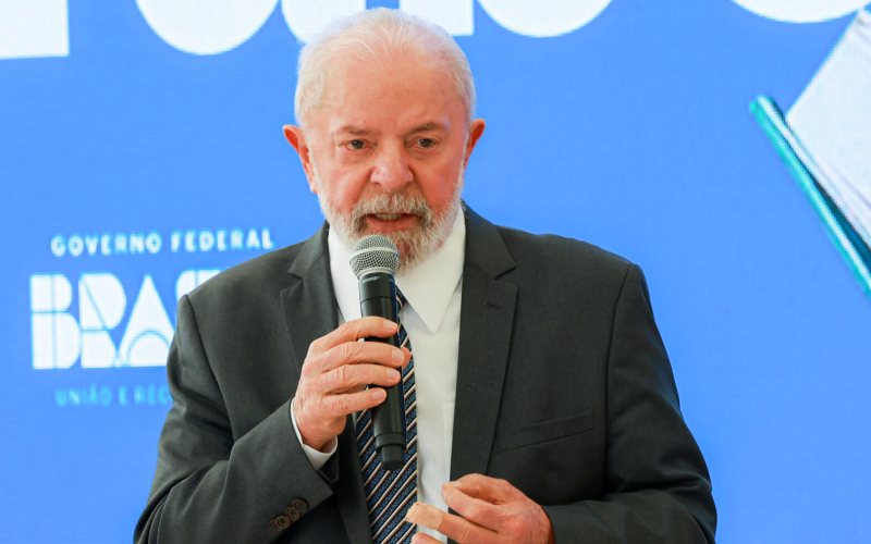 Lula veta pontos da nova Lei da Ficha Limpa e mantém inelegibilidade em 8 anos