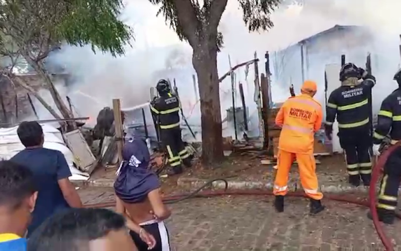Incêndio na Cidade da Esperança pode ter sido provocado por homem em surto