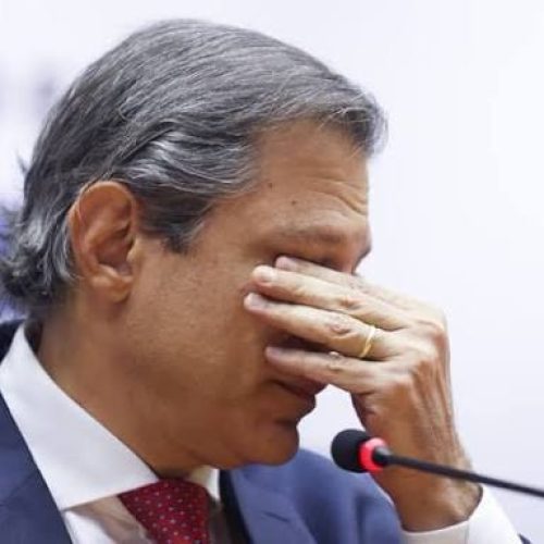 GOVERNO ADIA PARA QUARTA-FEIRA VOTAÇÃO DA MP QUE COMPENSA REVOGAÇÃO DO IOF