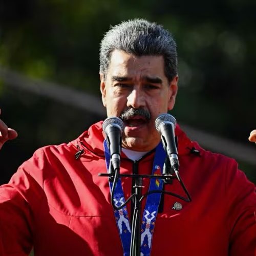 Venezuela diz ter 5 mil mísseis russos para se defender de possível ataque dos EUA