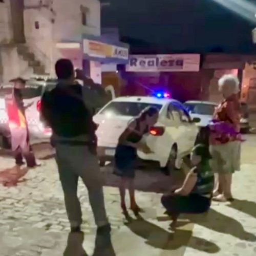 Motorista de aplicativo é salva após gritar por socorro de dentro do porta-malas no Alecrim