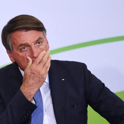 STF nega recurso e mantém pena de 27 anos e 3 meses a Jair Bolsonaro por tentativa de golpe de Estado