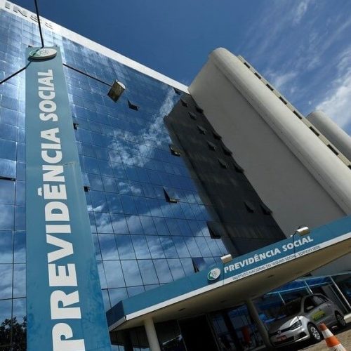 INSS identifica 763 mil empréstimos consignados ativos em nome de menores; dívidas chegam a R$ 12 bilhões