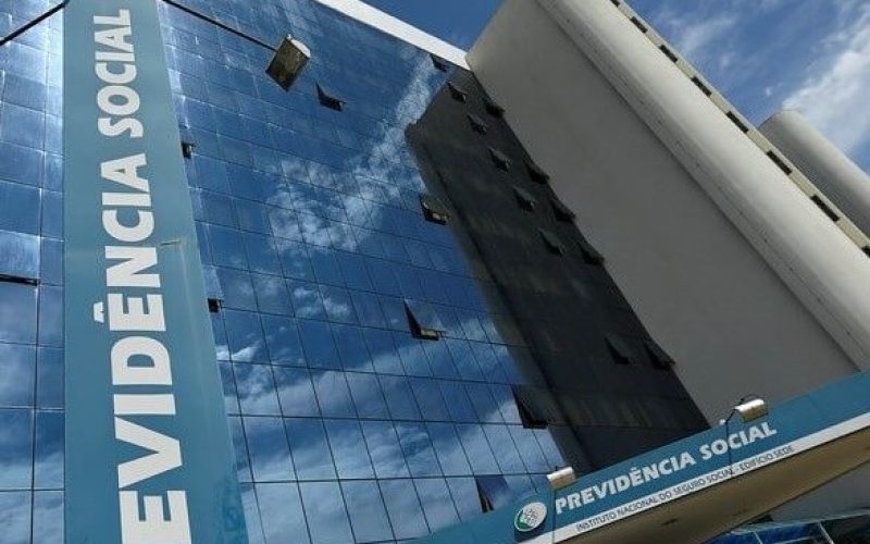 INSS identifica 763 mil empréstimos consignados ativos em nome de menores; dívidas chegam a R$ 12 bilhões
