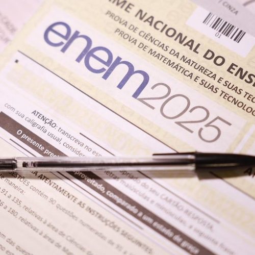 MEC aciona Polícia Federal e anula três questões do Enem 2025 após divulgação antecipada por universitário
