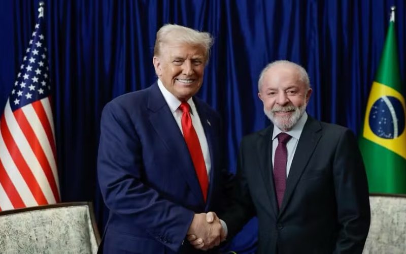 Trump recua e reduz tarifas sobre produtos agrícolas brasileiros após semanas de tensão comercial