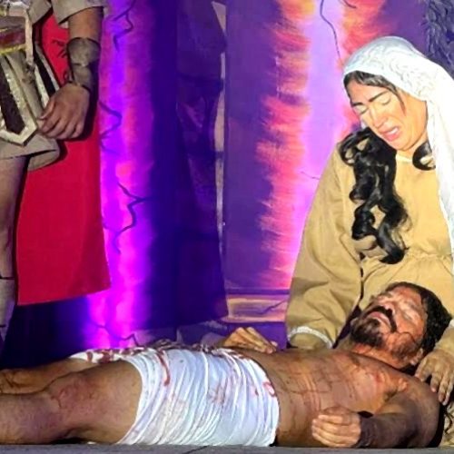 Paixão de Cristo em São Gonçalo do Amarante traz mulheres trans em papéis como de Maria, mãe de Jesus