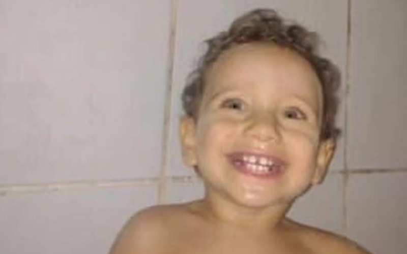 Enquanto pai lutava por guarda, bebê era espancado e morto: Justiça se omitiu