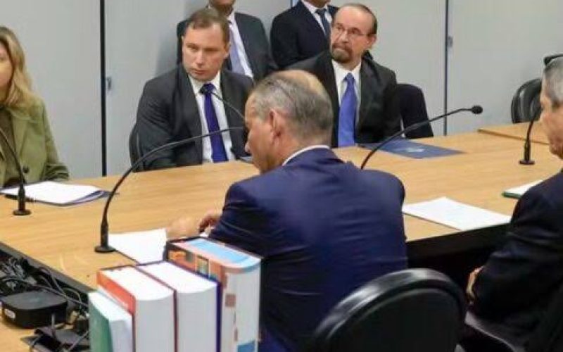 Braga Netto chama Mauro Cid de “mentiroso” em acareação no STF sobre trama golpista, diz defesa