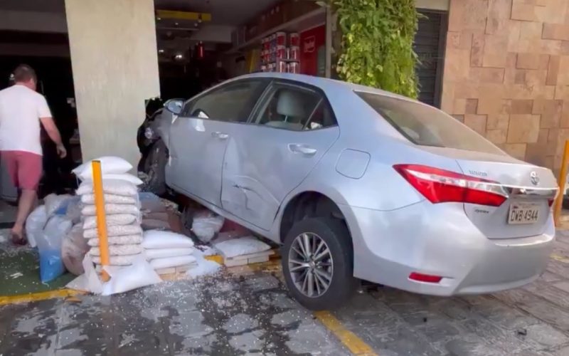 Idoso provoca acidente na Avenida da Integração e foge do local, em Natal